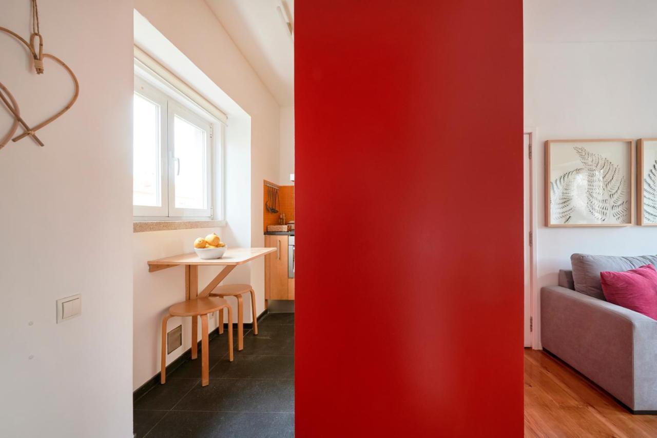 Sunny Renovated Apt With Ac, By Timecooler リスボン エクステリア 写真
